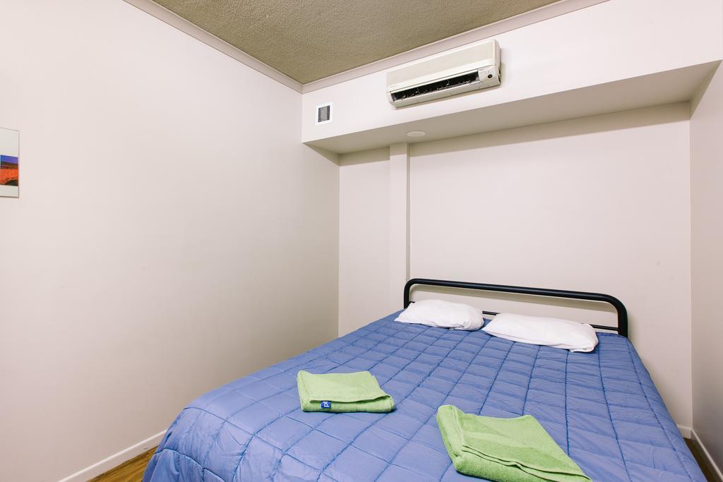 Global Backpackers Cairns Central Exterior photo